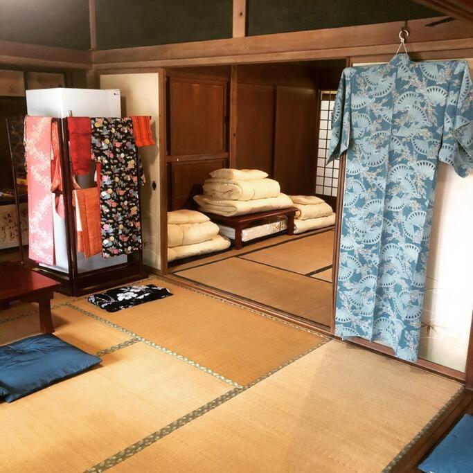 ゲストハウス+カフェわ　１日１組限定！ 築１００年の農家の古民家で宿泊体験、薪でお風呂沸かせます。焚き火もできます。 Kannami 외부 사진