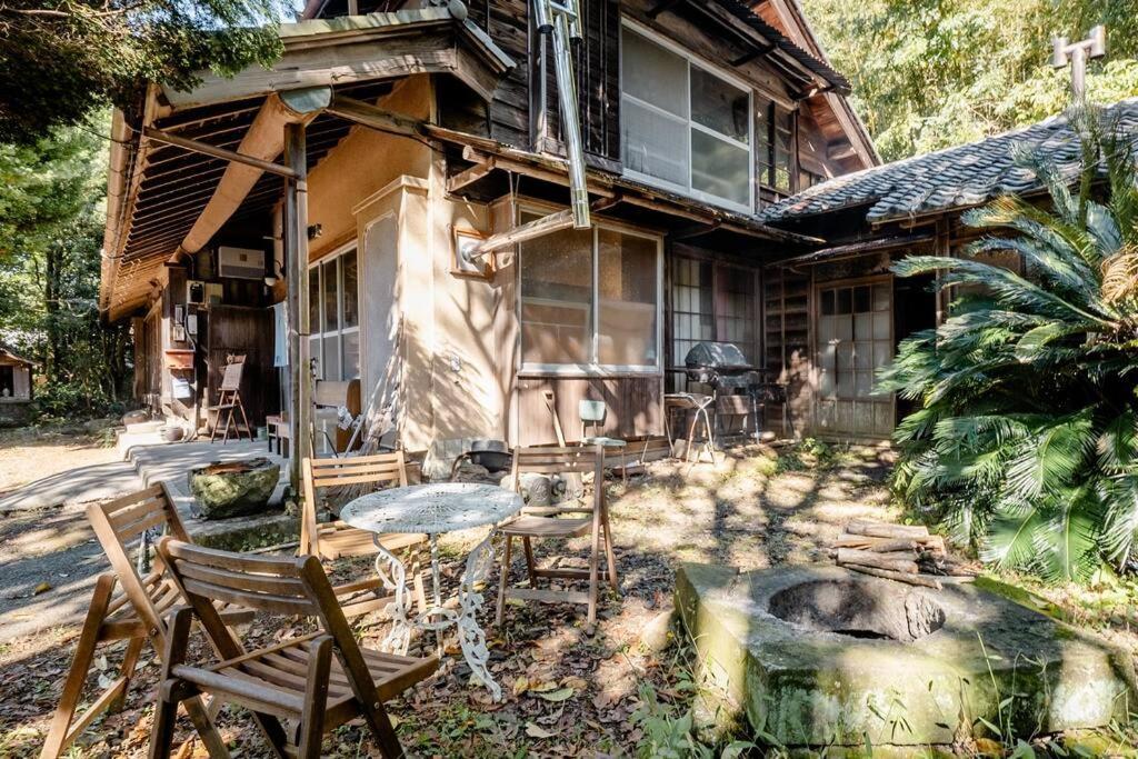 ゲストハウス+カフェわ　１日１組限定！ 築１００年の農家の古民家で宿泊体験、薪でお風呂沸かせます。焚き火もできます。 Kannami 외부 사진
